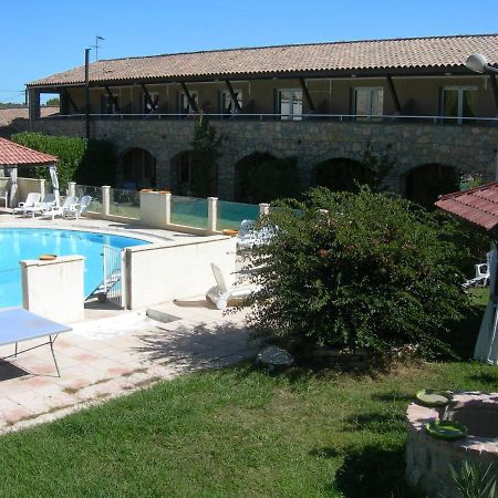 Hotel De La Madeleine Anduze アンデューズ エクステリア 写真